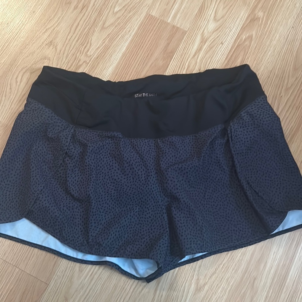 Workout shorts
